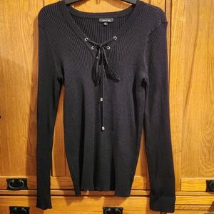 Verve Ami Stylish Women's Black Ribbed V-Neck Top Lace up feature size large EUC